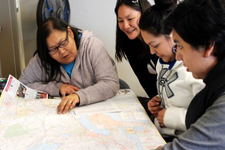 Teachers use Ontario road maps to locate communities under boiled water advisories